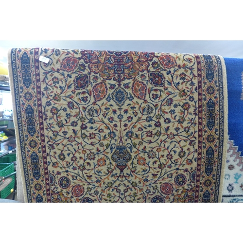 2452 - Approx 6ft x 4ft brown and red ground rug