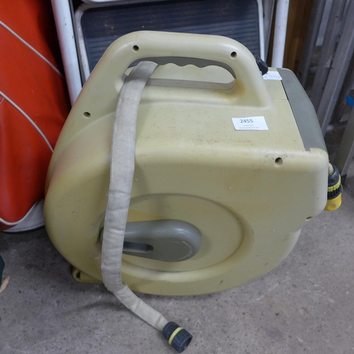 2455 - Hosereel with hose and spare fabric covered hose