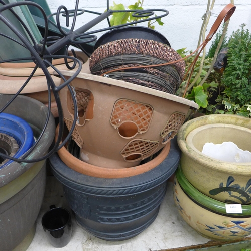 2466 - Mega lot of approx 30 medium and large ceramic, terracotta and plastic planters and plant pots