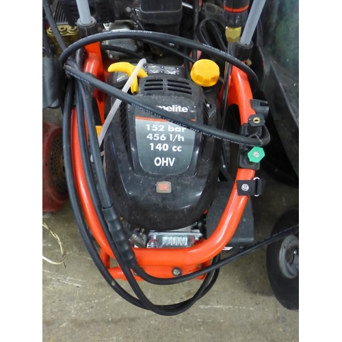 2425 - Homelite 152 bar petrol driven pressure washer - W - used once - original RRP £220