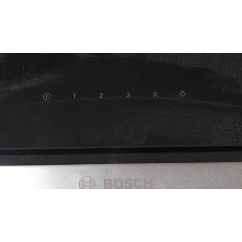 3011 - 5 Mixed Extractors / Parts inc - Viceroy Angled Glass Cooker Hood - Hob to Hood, Bosch Canopy Extrac... 