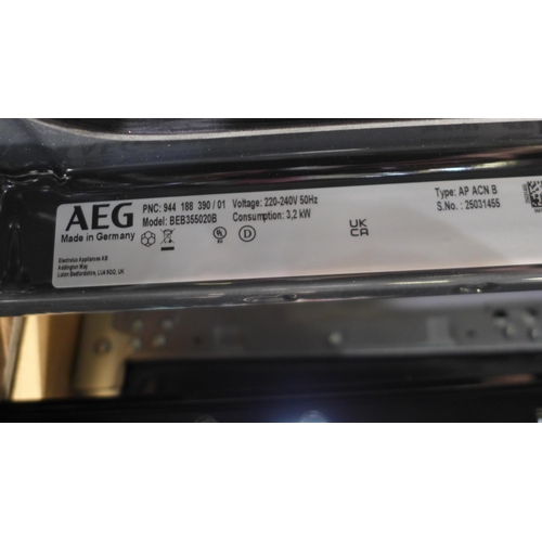 3017 - AEG Single Multifunction Oven - Black  (381-136) * This lot is subject to VAT