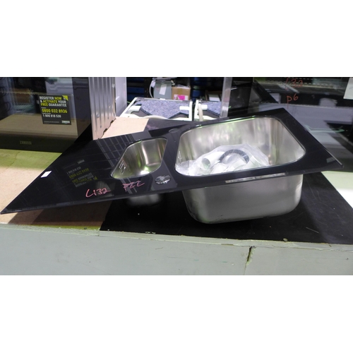 3049 - Black Glass 1.5 Sink And Drainer (381-132) * This lot is subject to VAT