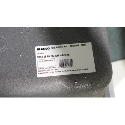3079 - Minorca Composite 1.5 RVS Grey Bowl RVS (500x1000) (model no.:- BL467782), original RRP £307.5 inc. ... 