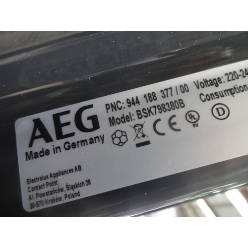 3129 - AEG Steam Oven (H594xW595xD567) (model no:- BSK798380B), original RRP £1207.5 inc. VAT * This lot is... 