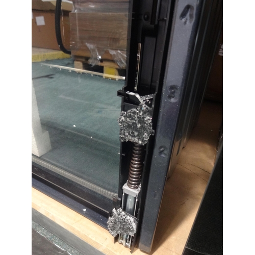 3135 - Zanussi Single Pyrolytic Oven - Damaged Door (H589xW594xD568) (model no:- ZOPNX6X2), original RRP £3... 