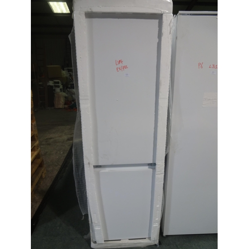 3172 - AEG Fridge Freezer - Model: SCE818F6TS (381-184)    * This lot is subject to vat