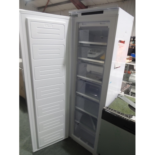 3194 - CDA Integrated Frost Free Tower Freezer (Damaged)(H1772xW540xD540) (model no.:- FW882), original RRP... 