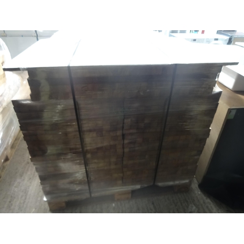 3221 - Solid Oak Off-Cuts * This lot is subject to VAT (383-90)