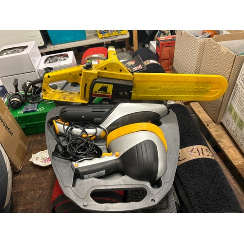 2151 - Electric McCulloch chain saw with JCB vacuum cleaner