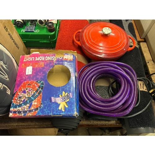 2145 - Purple LED rope light and cast iron cooking pot