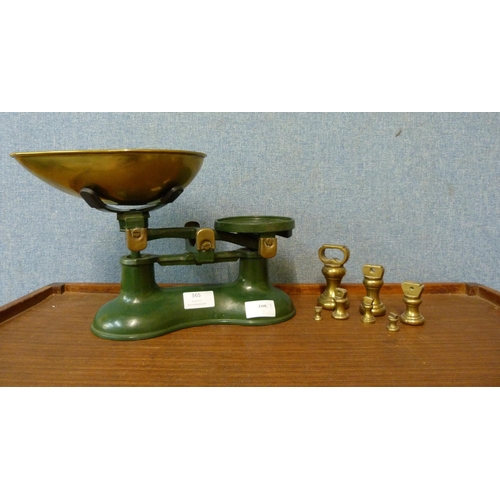 365 - A set of Victor kitchen scales with graduated brass weights