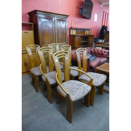 52 - A set of six Danish Boltinge teak dining chairs