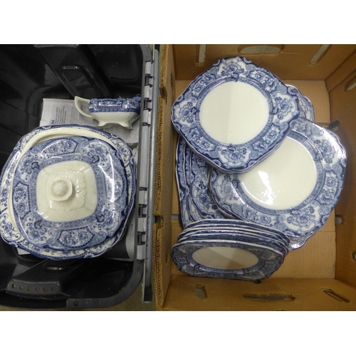 1099 - A Hollinshead and Kirkham davenport 'F' blue and white dinner service, thirty pieces in total **PLEA... 