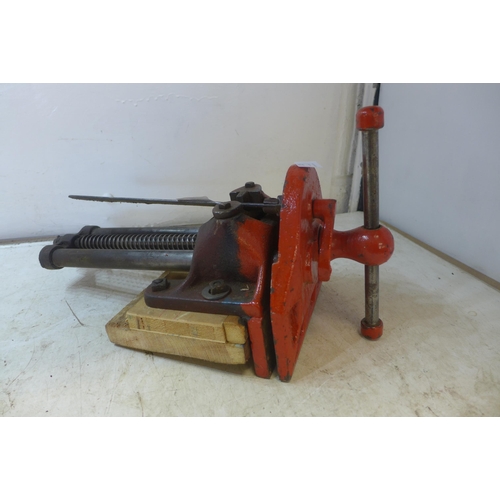 2005 - Parkinson No. 14 joiner's bench vice with quick release