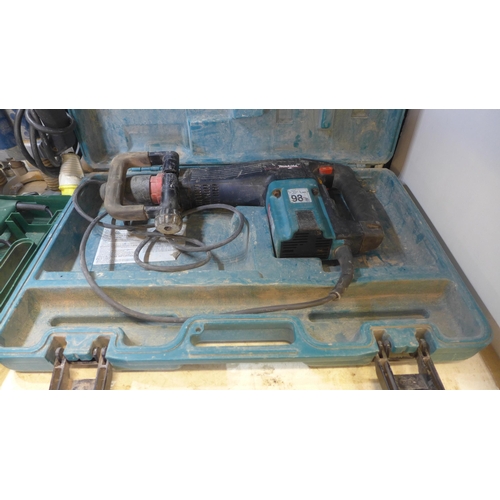 2010 - Joinery power tools: Makita breaker drill, Bosch breaker drill, Ryobi R-601 110V heavy duty router