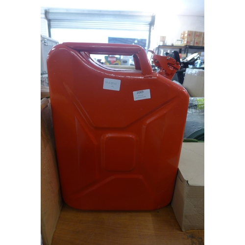 2069 - 20ltr/5 gallon red metal Jerry can