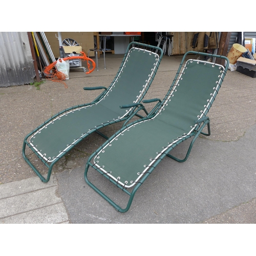 2488 - Two reclining green metal-fabric garden sunlounger chairs