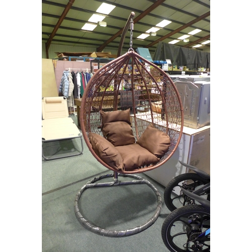 3040 - Basket, swinging/hanging egg chair with seat cushion, indoor/outdoor