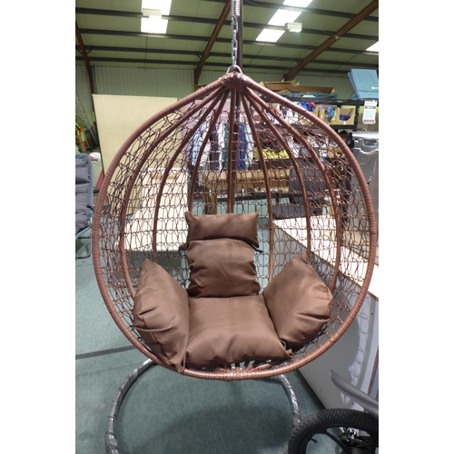 3040 - Basket, swinging/hanging egg chair with seat cushion, indoor/outdoor