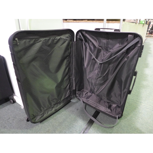 3060 - American Tourister Bon Air Large Black Case (286-39) * This lot is subject to VAT