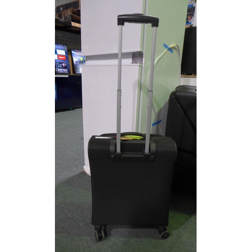 3061 - American Tourister Cabin Spinner Case (286-47) * This lot is subject to VAT