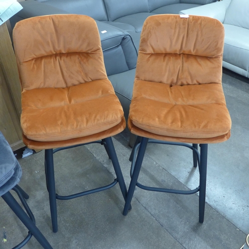 1483 - A pair of Enderson burnt orange plush bar stools