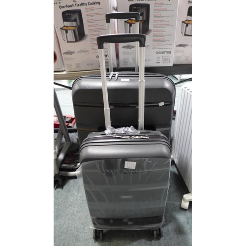 3280 - American Tourister 2 Piece Bon Air Hardside Luggage Set, original RRP £119.99 + VAT (286-114) * This... 