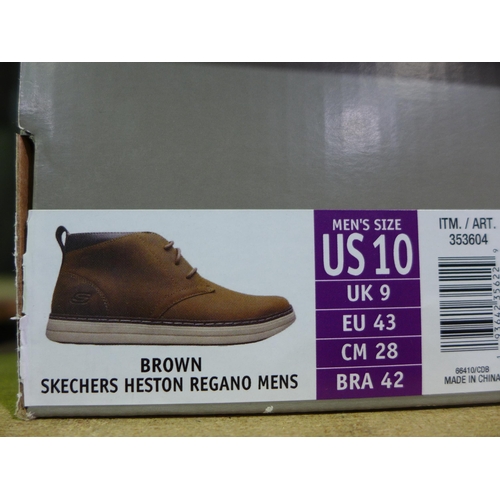 3321 - Pair of men's brown Skechers boots - size UK 9 * this lot is subject to VAT