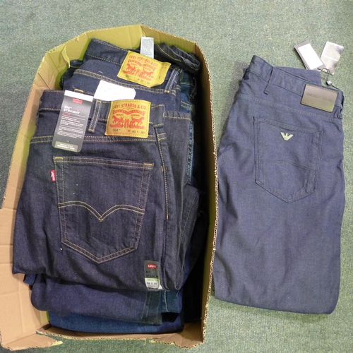 3326 - Assorted lot of men's branded jeans, including Levi and Armani - various sizes and styles * this lot... 