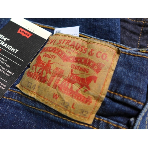 3326 - Assorted lot of men's branded jeans, including Levi and Armani - various sizes and styles * this lot... 