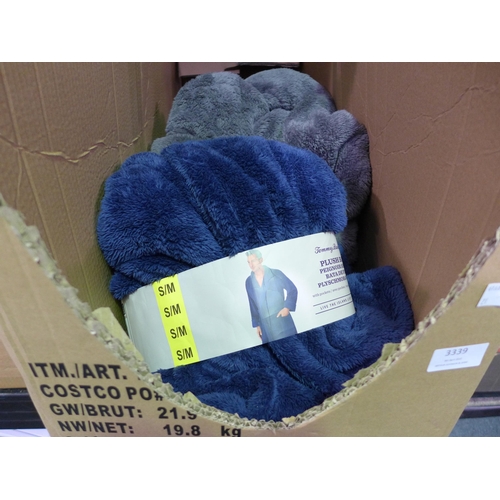 3339 - 3 Blue & Grey Tommy Bahama Men's Fluffy Robes - all size small * this lot is subject to VAT