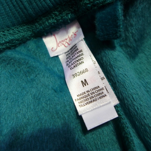 3342 - Quantity of girl's velour loungewear - assorted colours and sizes * this lot is subject to VAT