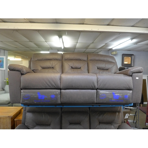 1477 - Justin Brown 3 Seater Power Recliner Sofa (model:- KM.C012), original RRP £999.99 + VAT (4164-197534... 