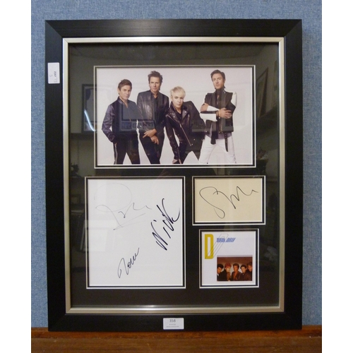 603 - A framed autograph display, Duran Duran, with Universal Autograph Club certificate of authenticity