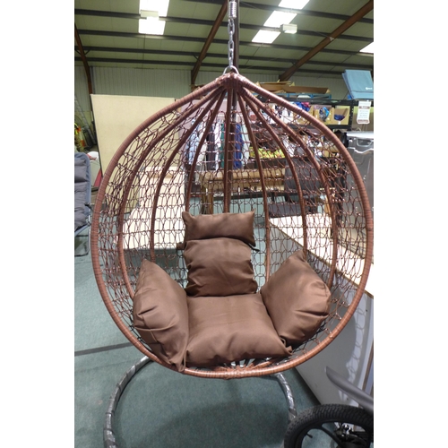 3038 - Basket, swinging/hanging egg chair with seat cushion, indoor/outdoor