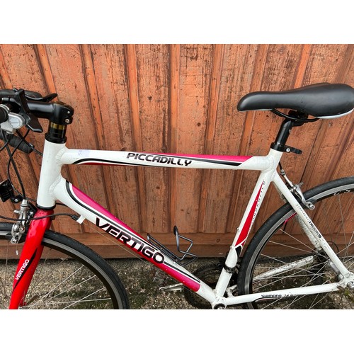 2163 - Piccadilly vertigo aluminum road bike. Police repossession