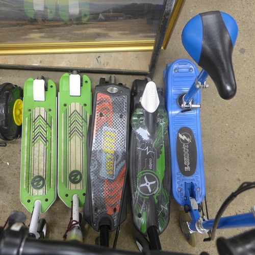 2192 - Five electric scooters including Wired, Zinc and E-Skoot - Police repossession