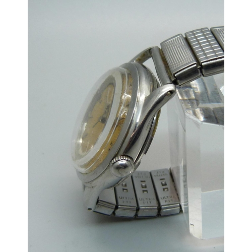 1022 - A 1950's/1960's stainless steel Omega wristwatch, 32mm case