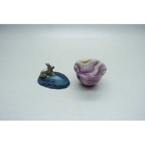 1037 - A Blue John bowl and agate mounted with a rabbit figure, Blue John 40mm diameter