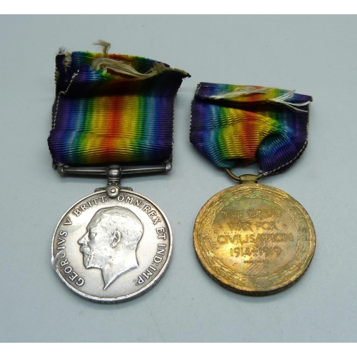 1057 - A pair of WWI medals to 241544 Pte. J. Taylor, South Lancashire Regiment, rims a/f