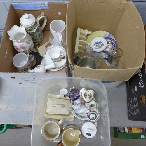 1122 - Three boxes of assorted china, including Aynsley **PLEASE NOTE THIS LOT IS NOT ELIGIBLE FOR POSTING ... 