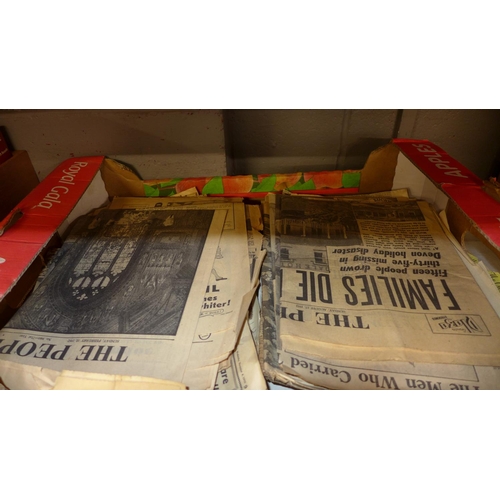 1132 - A box of early-mid 20th Century newspapers including local editions, mainly national events, coronat... 