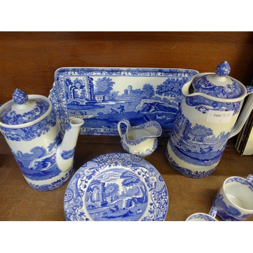 657 - A six setting Copeland Spode's Italian coffee service, including a water jug, six bowls and a sandwi... 