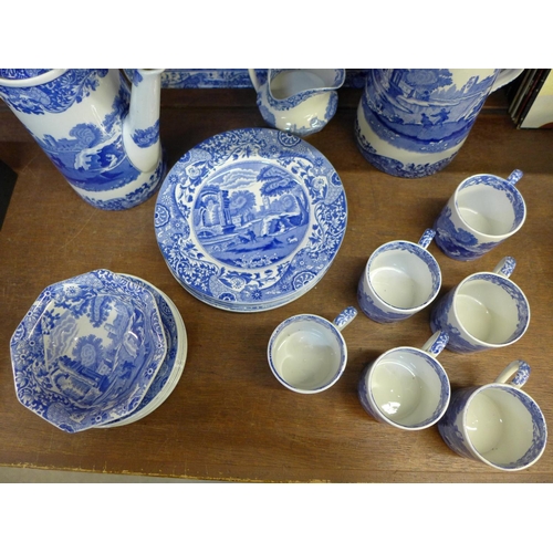 657 - A six setting Copeland Spode's Italian coffee service, including a water jug, six bowls and a sandwi... 