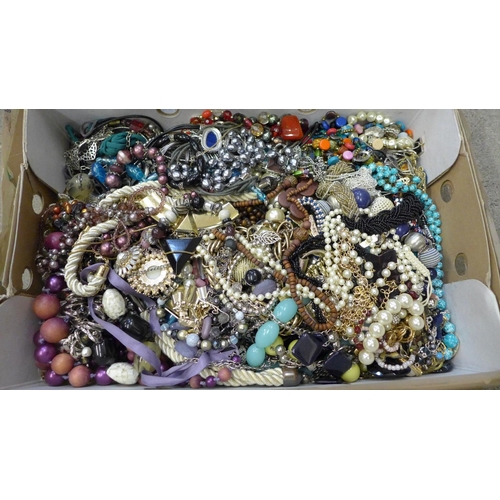 707 - Two boxes of costume jewellery