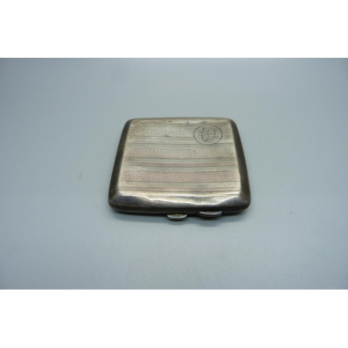 849 - A silver cigarette case, 91g