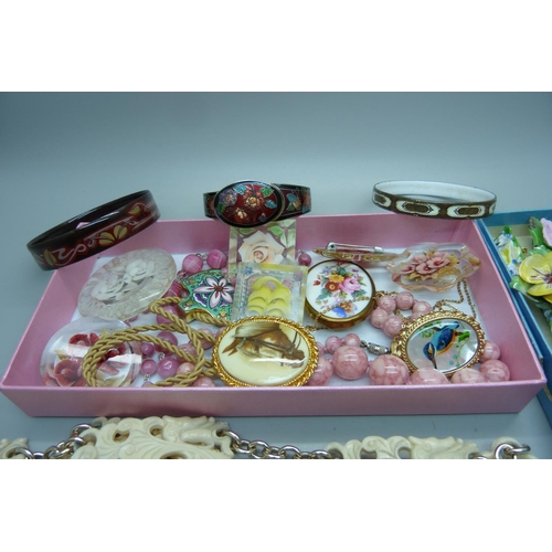 884 - A collection of cloisonne jewellery, acrylic brooches with floral decoration and ceramic brooches