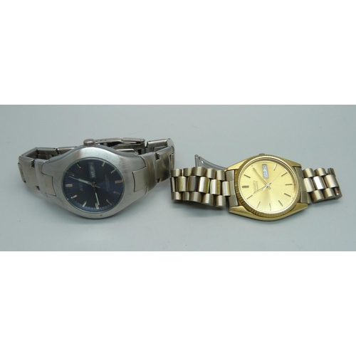 892 - Two gentleman's wristwatches, Seiko and Avia