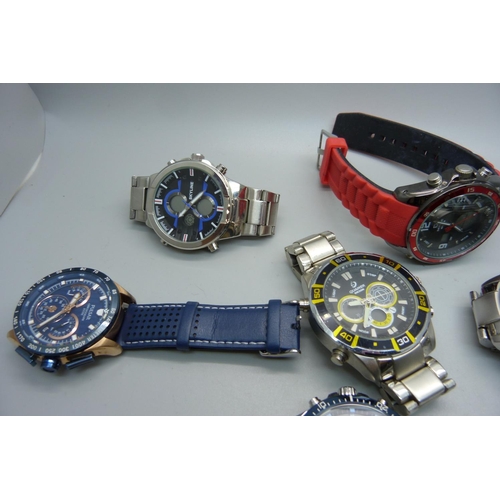 893 - A collection of fashion wristwatches